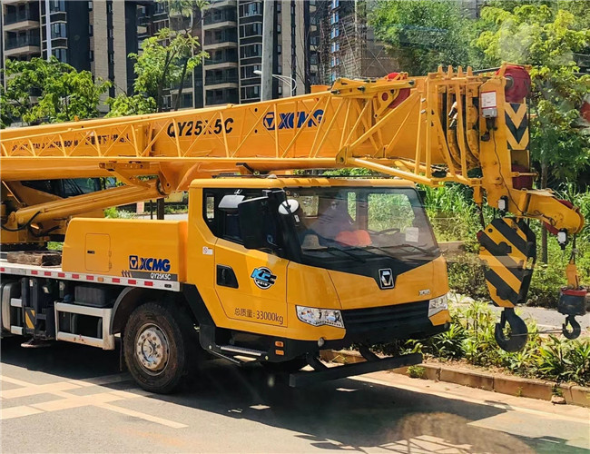 会理县大件设备吊装租赁吊车
